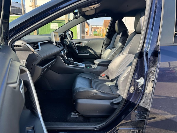 Used Toyota RAV4 2020 for sale - 74810588: Photo 20