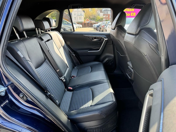Used Toyota RAV4 2020 for sale - 74810588: Photo 26