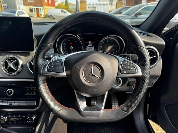 Used Mercedes-Benz GLA 2018 for sale - 75634927: Photo 27