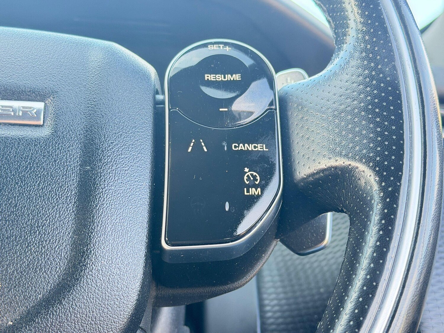 Used Land Rover Range Rover Velar 2018 for sale - 77737731: Photo 25