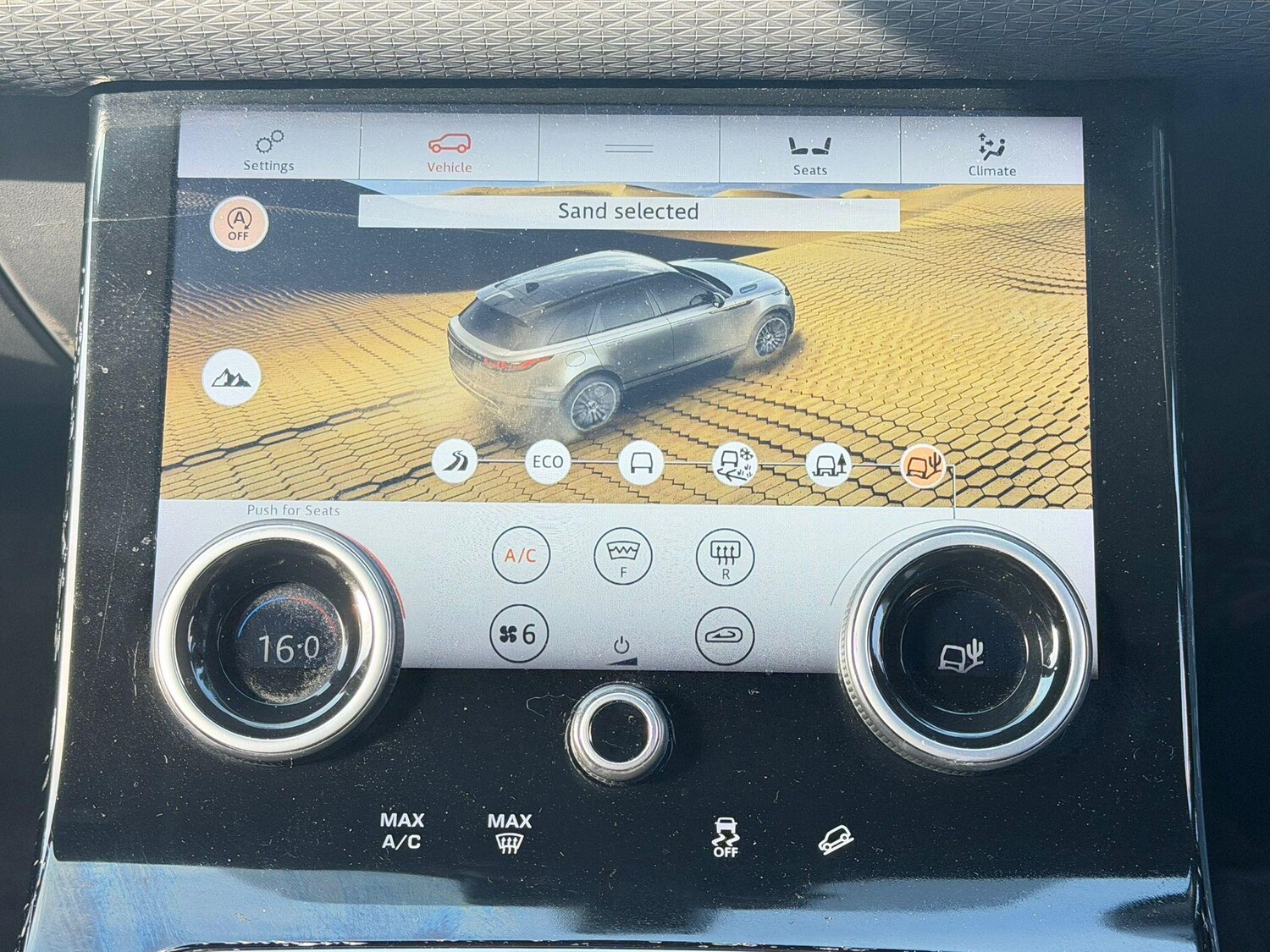 Used Land Rover Range Rover Velar 2018 for sale - 77737731: Photo 28