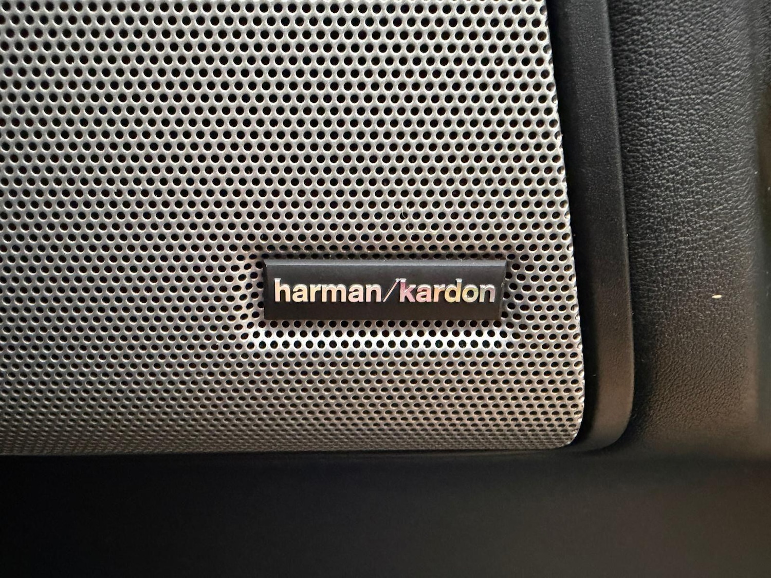 Used Land Rover Discovery 2012 for sale - 77344299: Photo 9