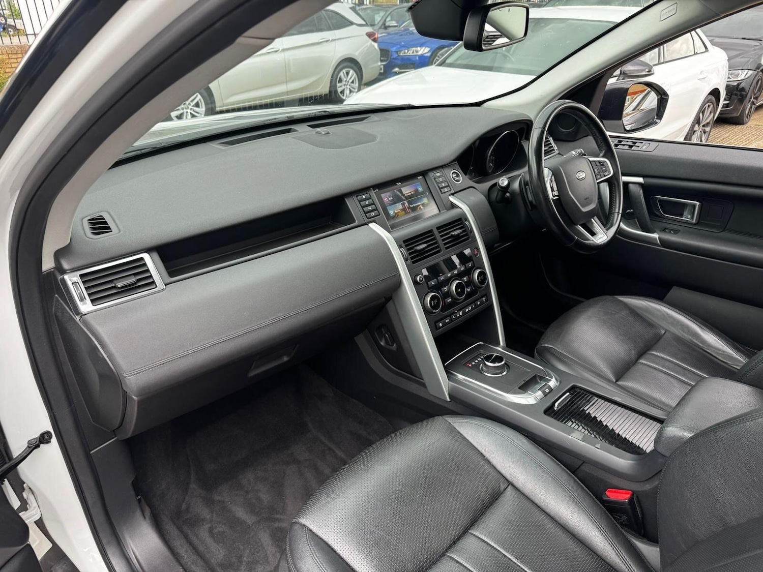 Used Land Rover Discovery Sport 2018 for sale - 76887146: Photo 24