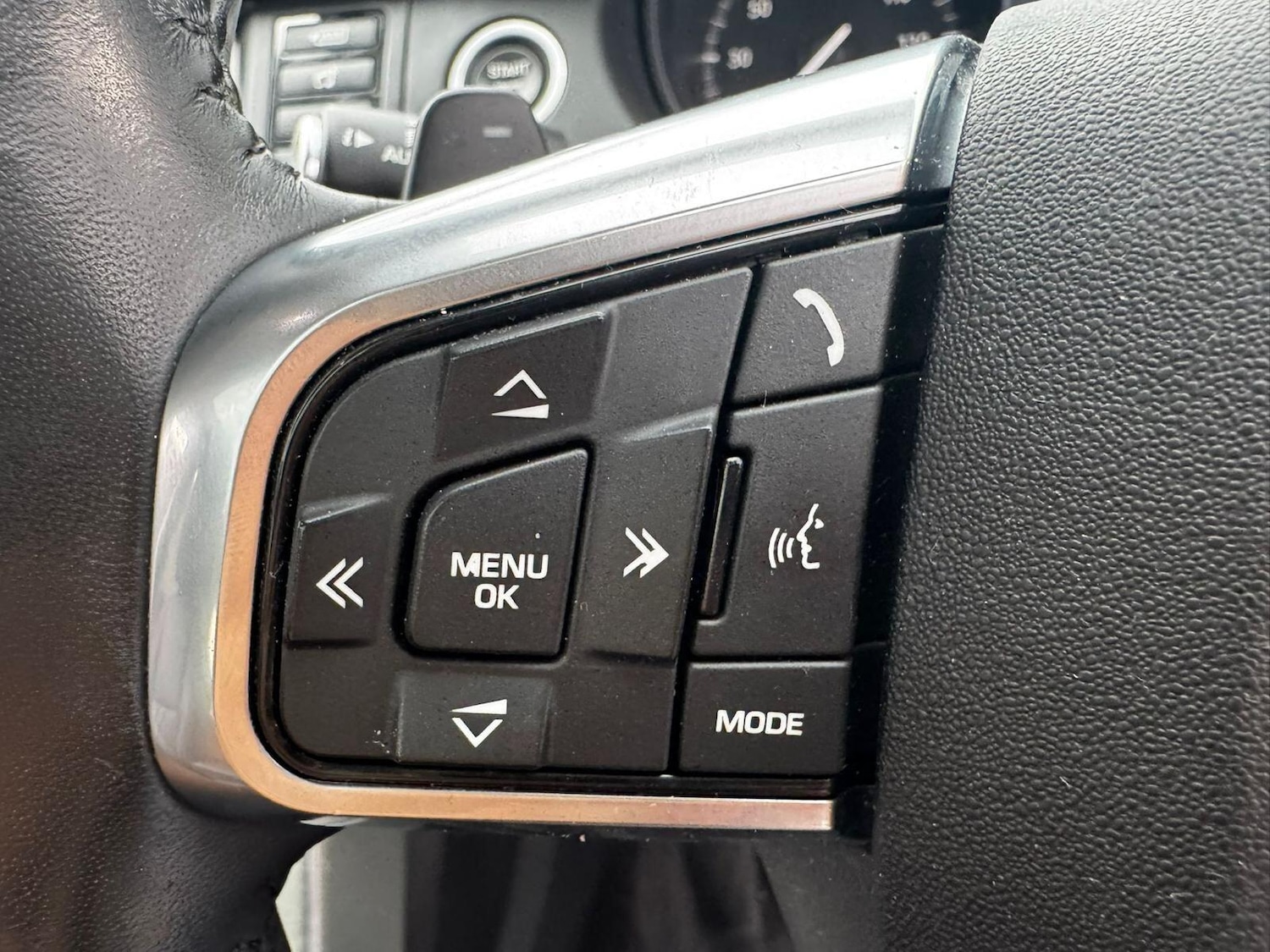 Used Land Rover Discovery Sport 2018 for sale - 76887146: Photo 26