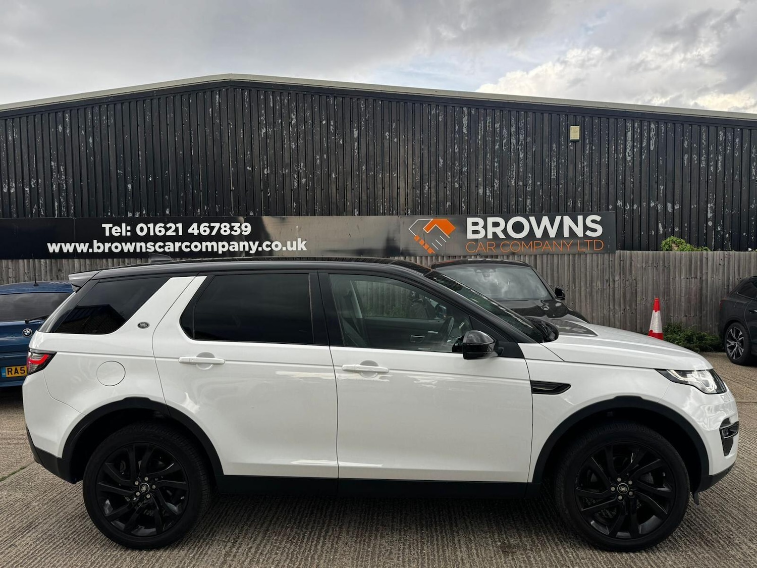 Used Land Rover Discovery Sport 2018 for sale - 76887146: Photo 3