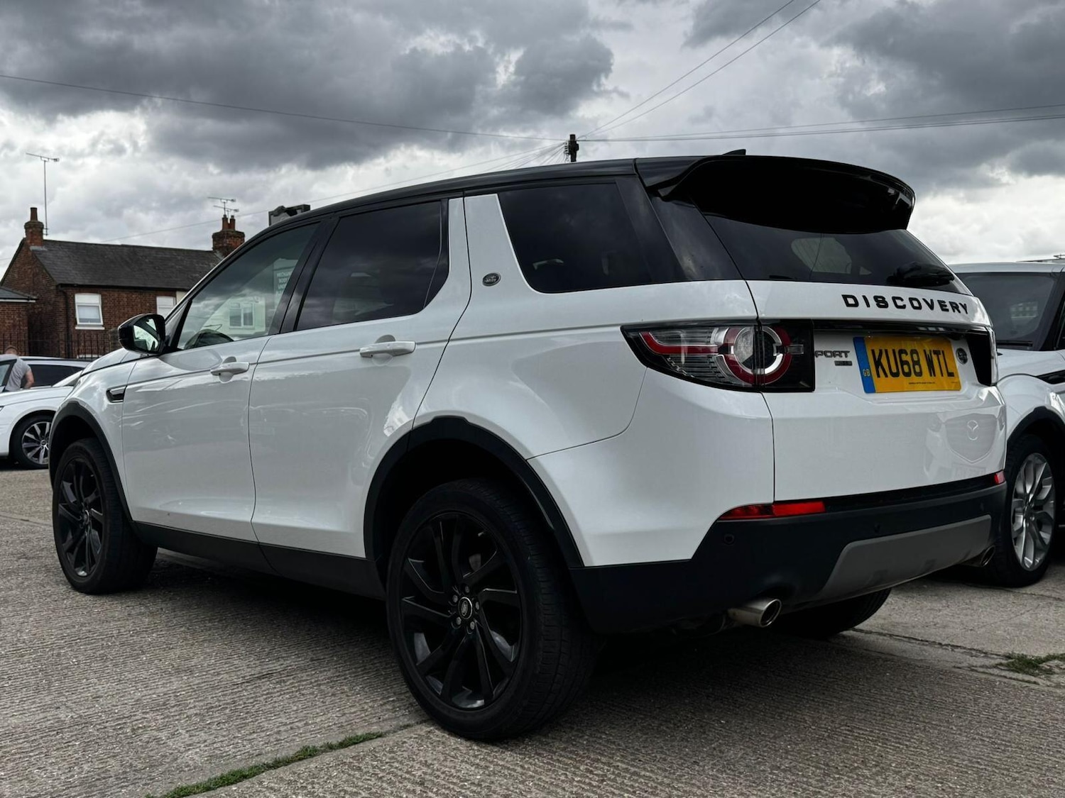 Used Land Rover Discovery Sport 2018 for sale - 76887146: Photo 8