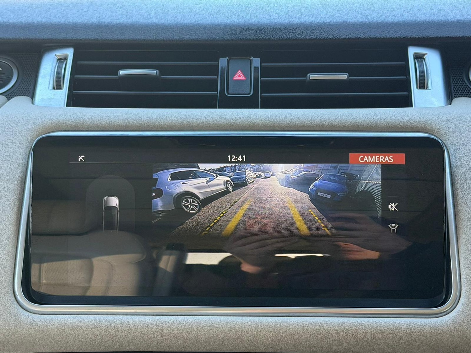 Used Land Rover Range Rover Sport 2019 for sale - 77091281: Photo 2