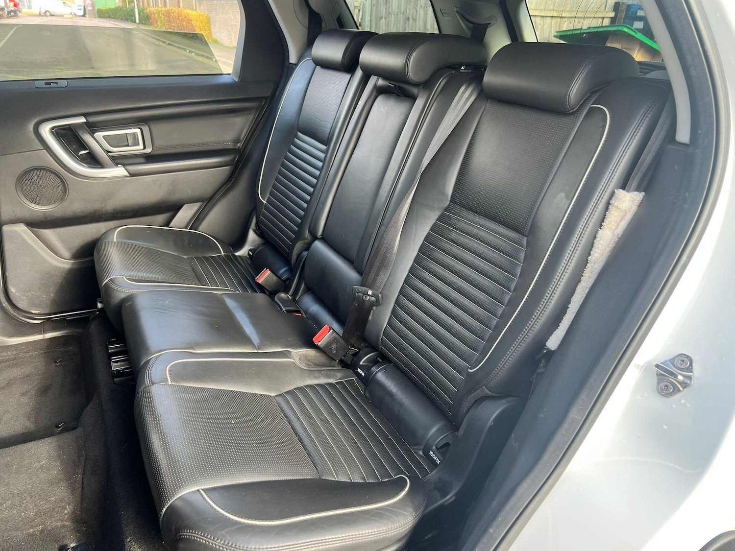 Used Land Rover Discovery Sport 2017 for sale - 76337408: Photo 20
