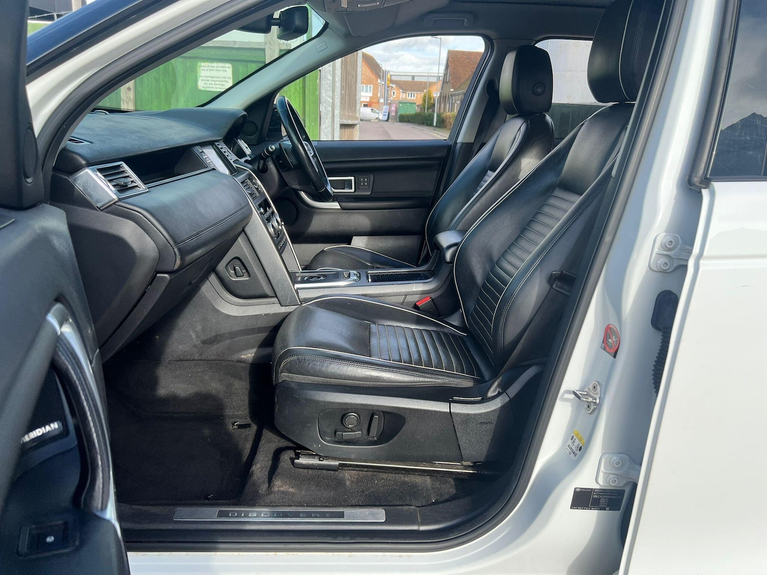 Used Land Rover Discovery Sport 2017 for sale - 76337408: Photo 22