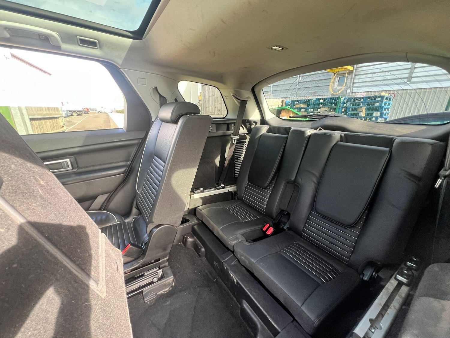 Used Land Rover Discovery Sport 2017 for sale - 76337408: Photo 9