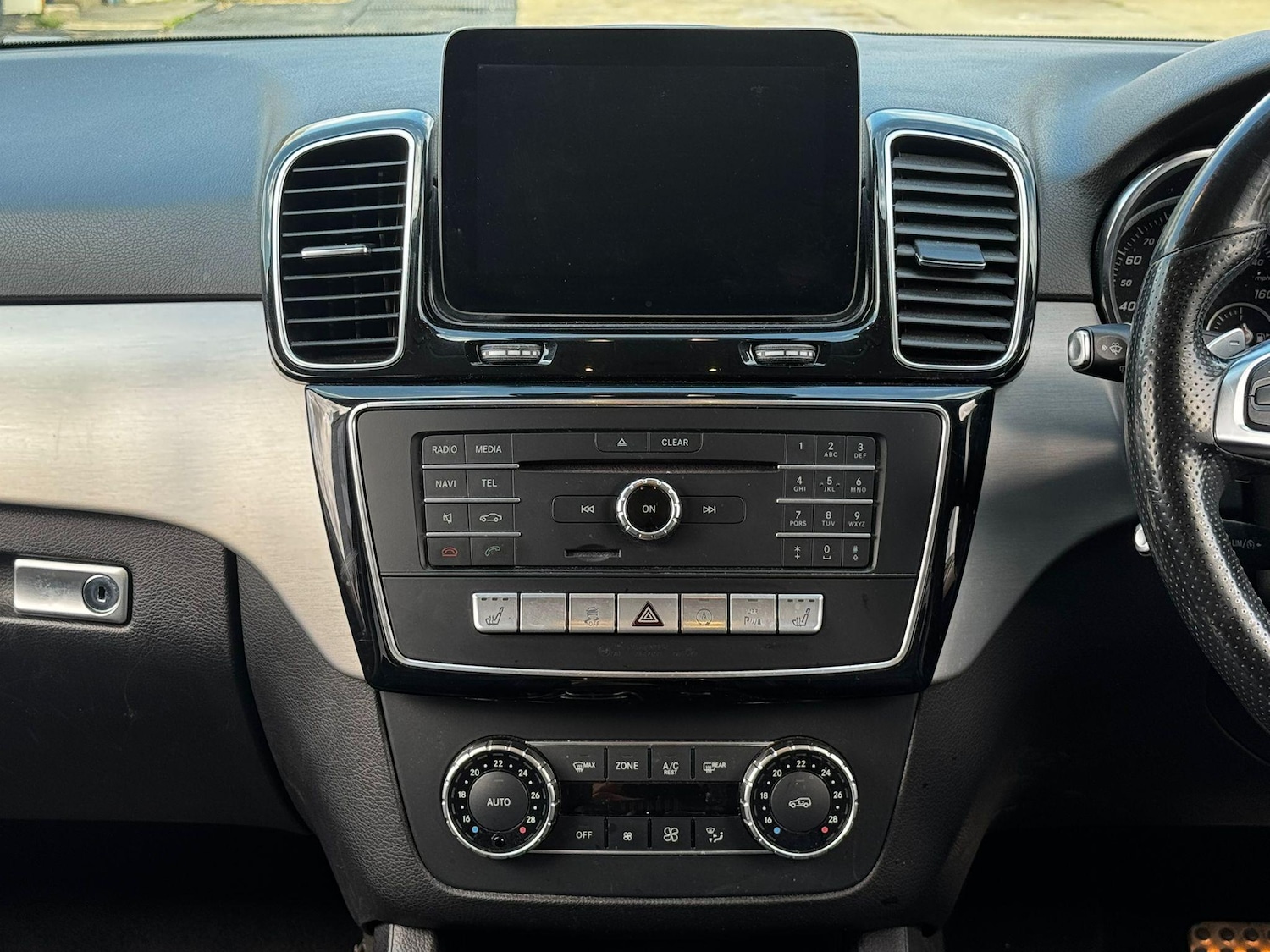 Used Mercedes-Benz GLE 2016 for sale - 76866528: Photo 26