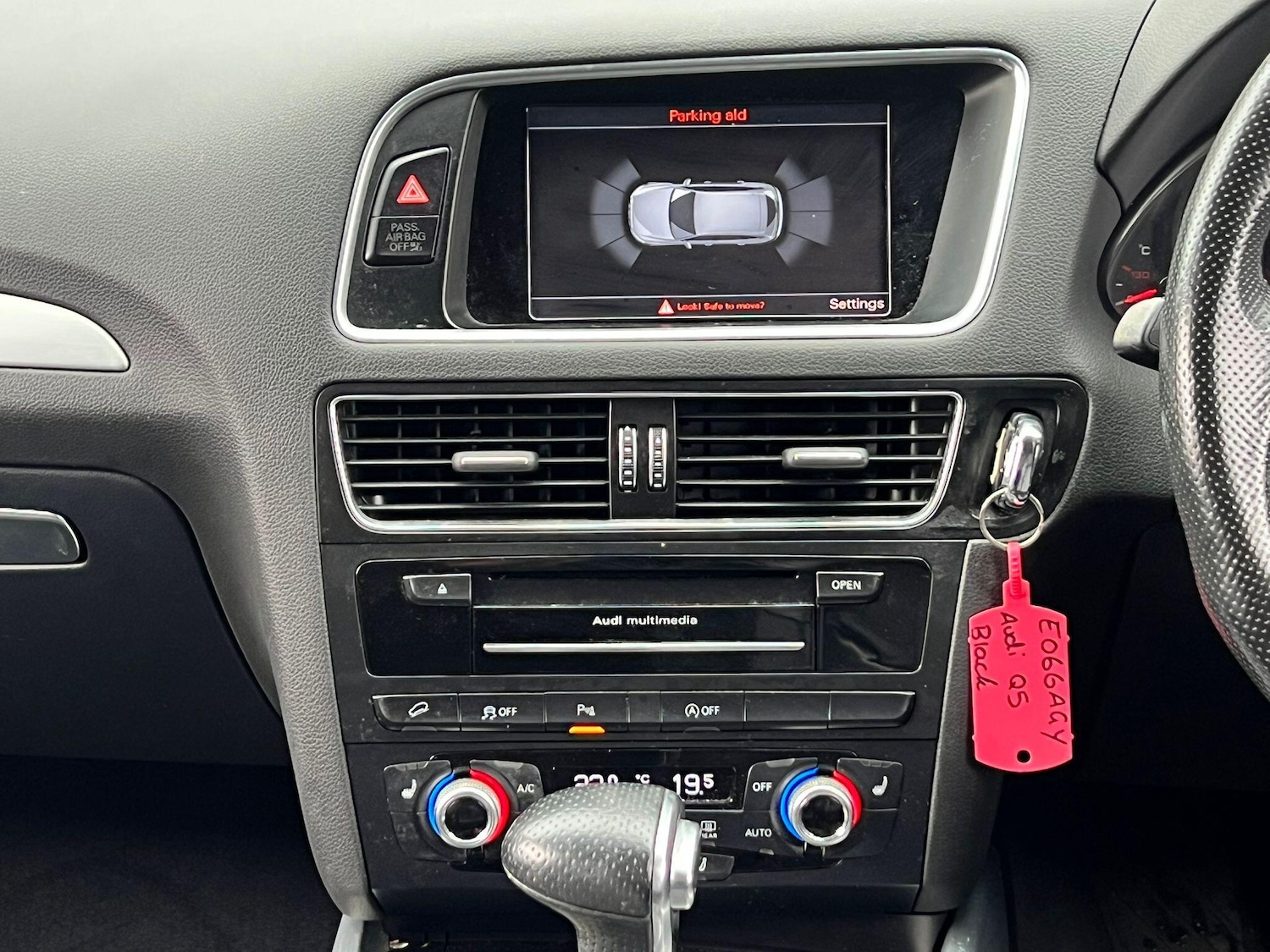 Used Audi Q5 2016 for sale - 76432639: Photo 22