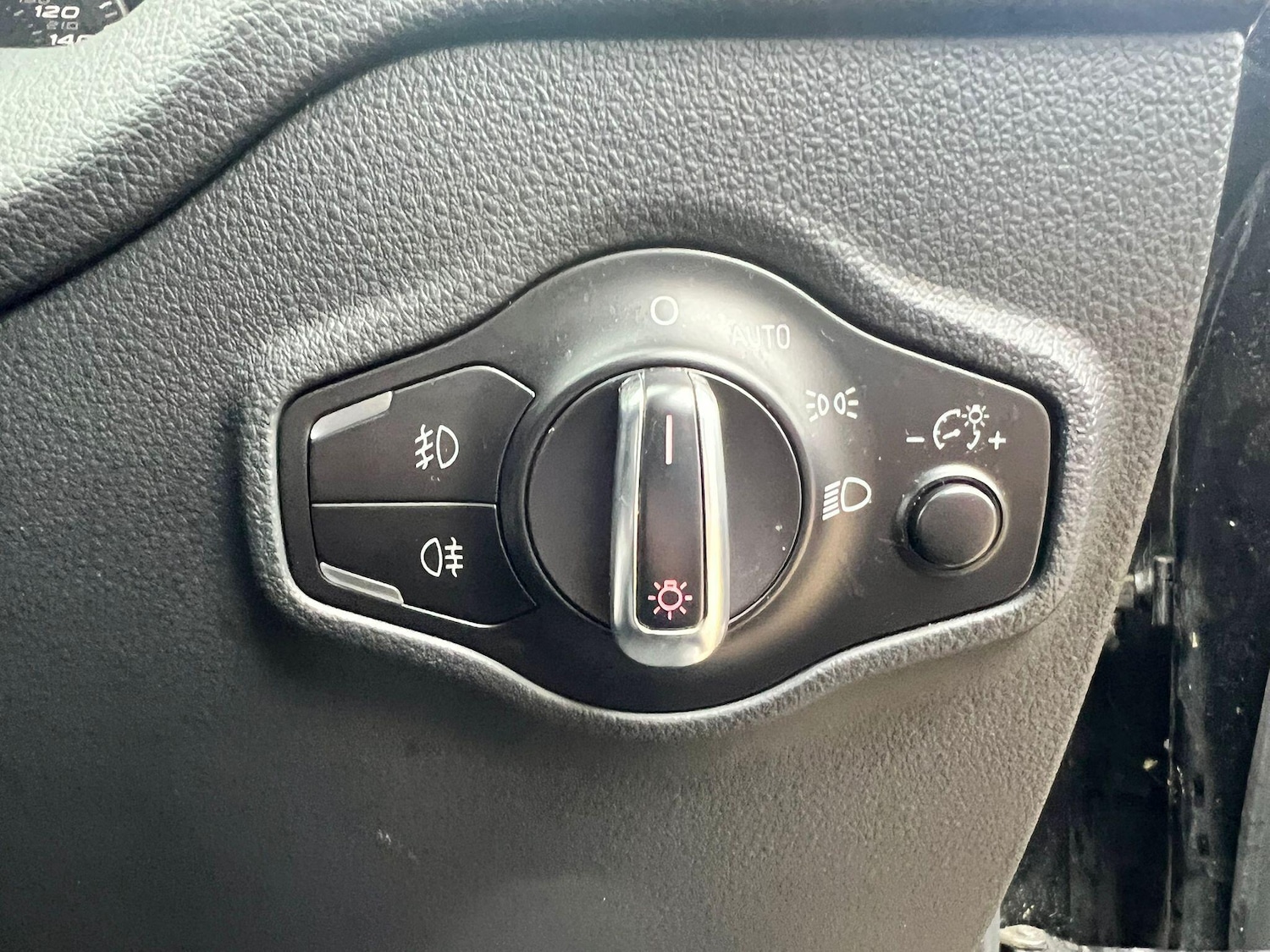 Used Audi Q5 2016 for sale - 76432639: Photo 27