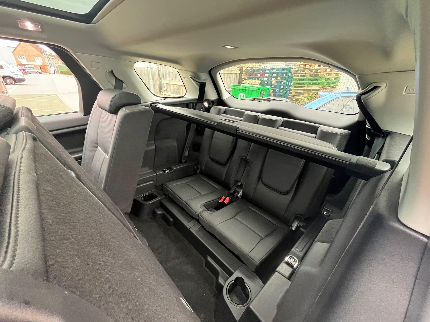 Used Land Rover Discovery Sport 2016 for sale - 76259672: Photo 14