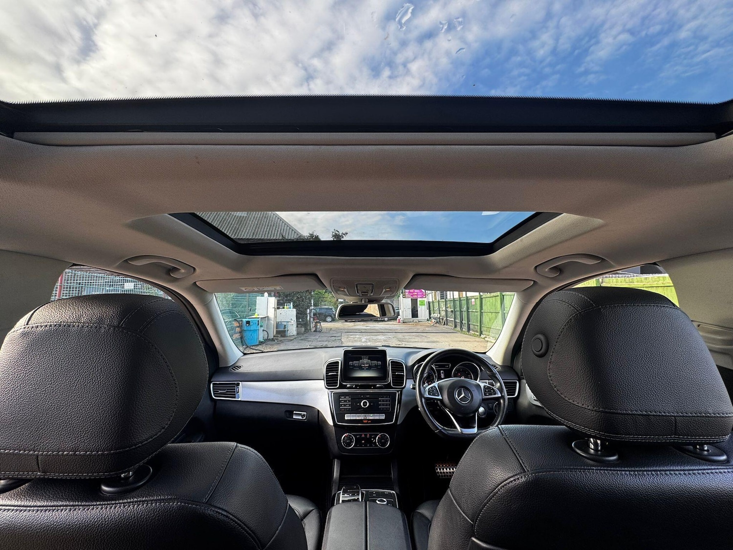 Used Mercedes-Benz GLE for sale - 77705357: Photo 4