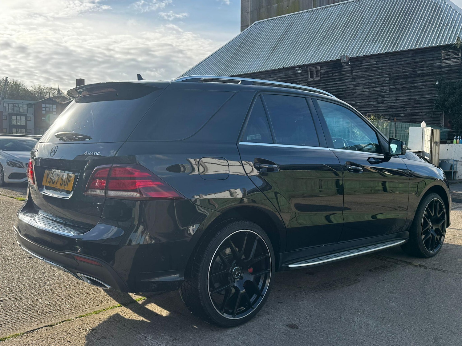 Used Mercedes-Benz GLE for sale - 77705357: Photo 5