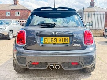 Used MINI Hatch 2019 for sale - 79388744: Photo