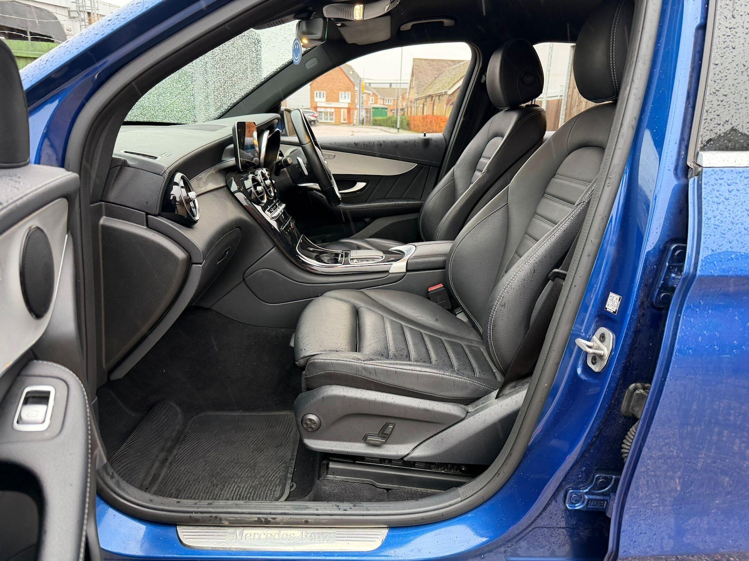 Used Mercedes-Benz GLC 2022 for sale - 77216232: Photo 29