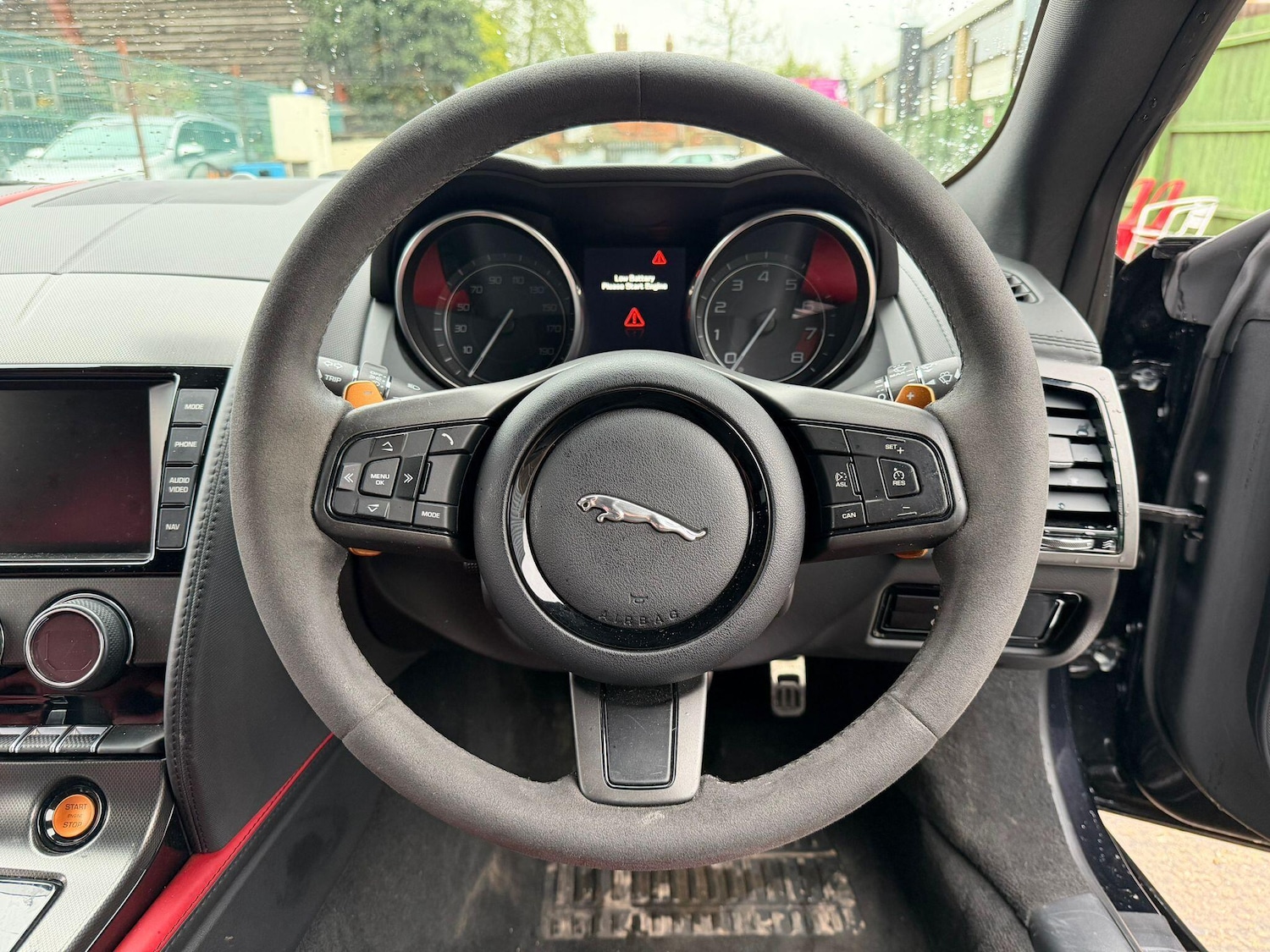 Used Jaguar F-Type 2013 for sale - 76993508: Photo 17