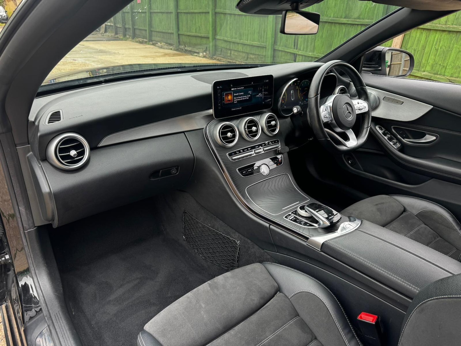 Used Mercedes-Benz C Class 2021 for sale - 76865975: Photo 18