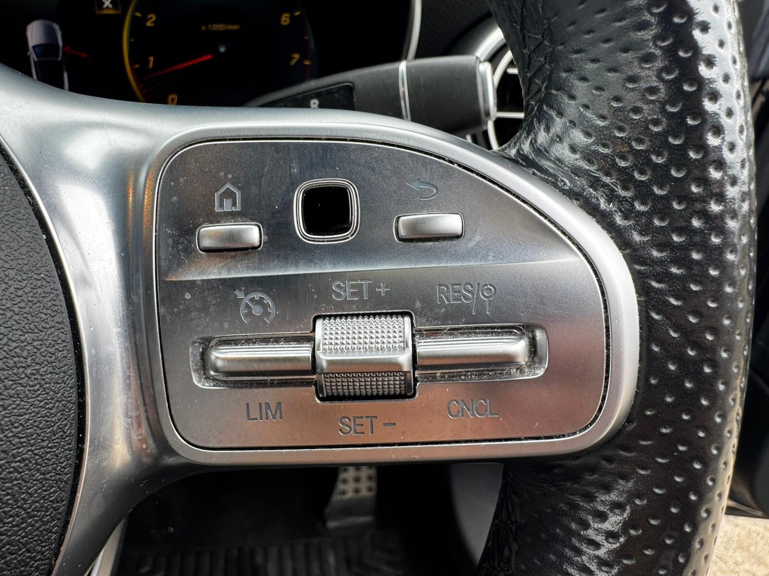 Used Mercedes-Benz C Class 2021 for sale - 76865975: Photo 23