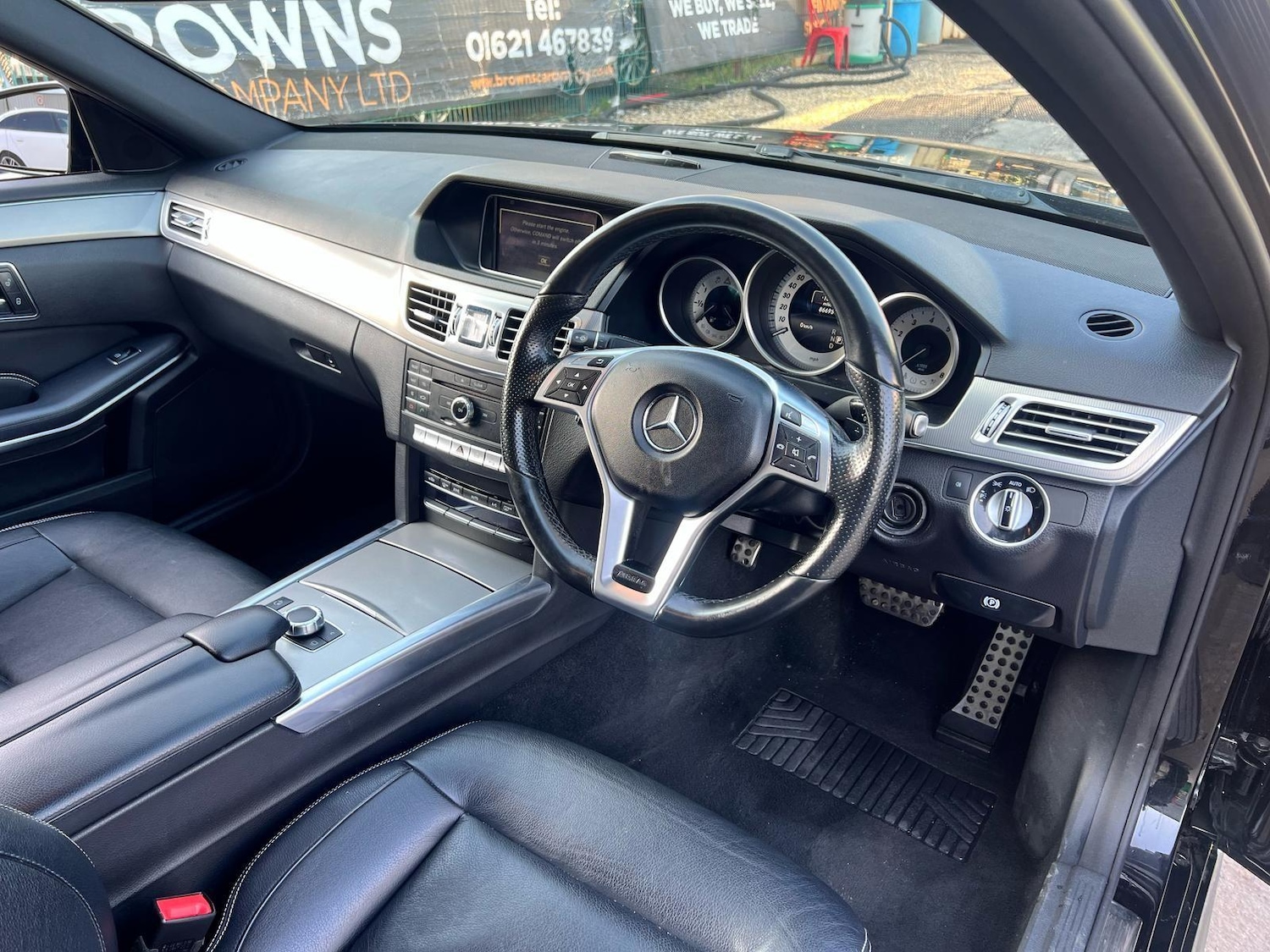 Used Mercedes-Benz E Class 2015 for sale - 76865710: Photo 29