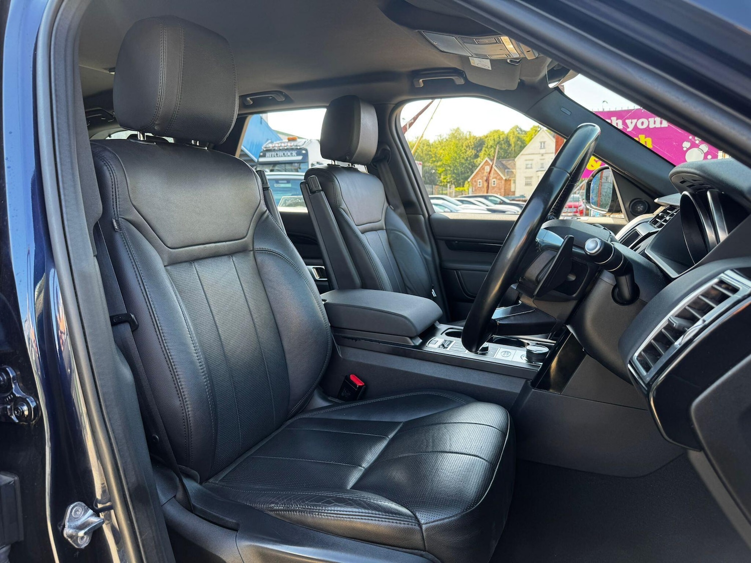 Used Land Rover Discovery 2018 for sale - 76990006: Photo 15