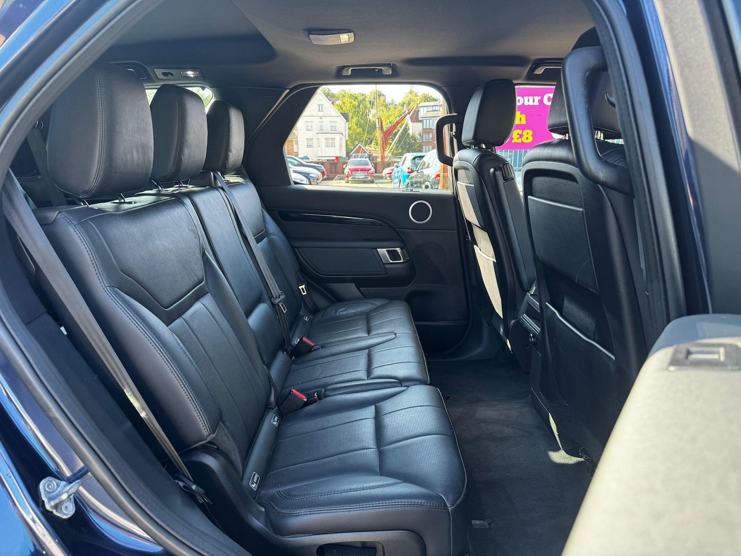 Used Land Rover Discovery 2018 for sale - 76990006: Photo 17