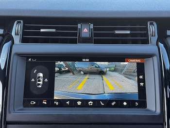 Used Land Rover Discovery 2018 for sale - 76990006: Photo