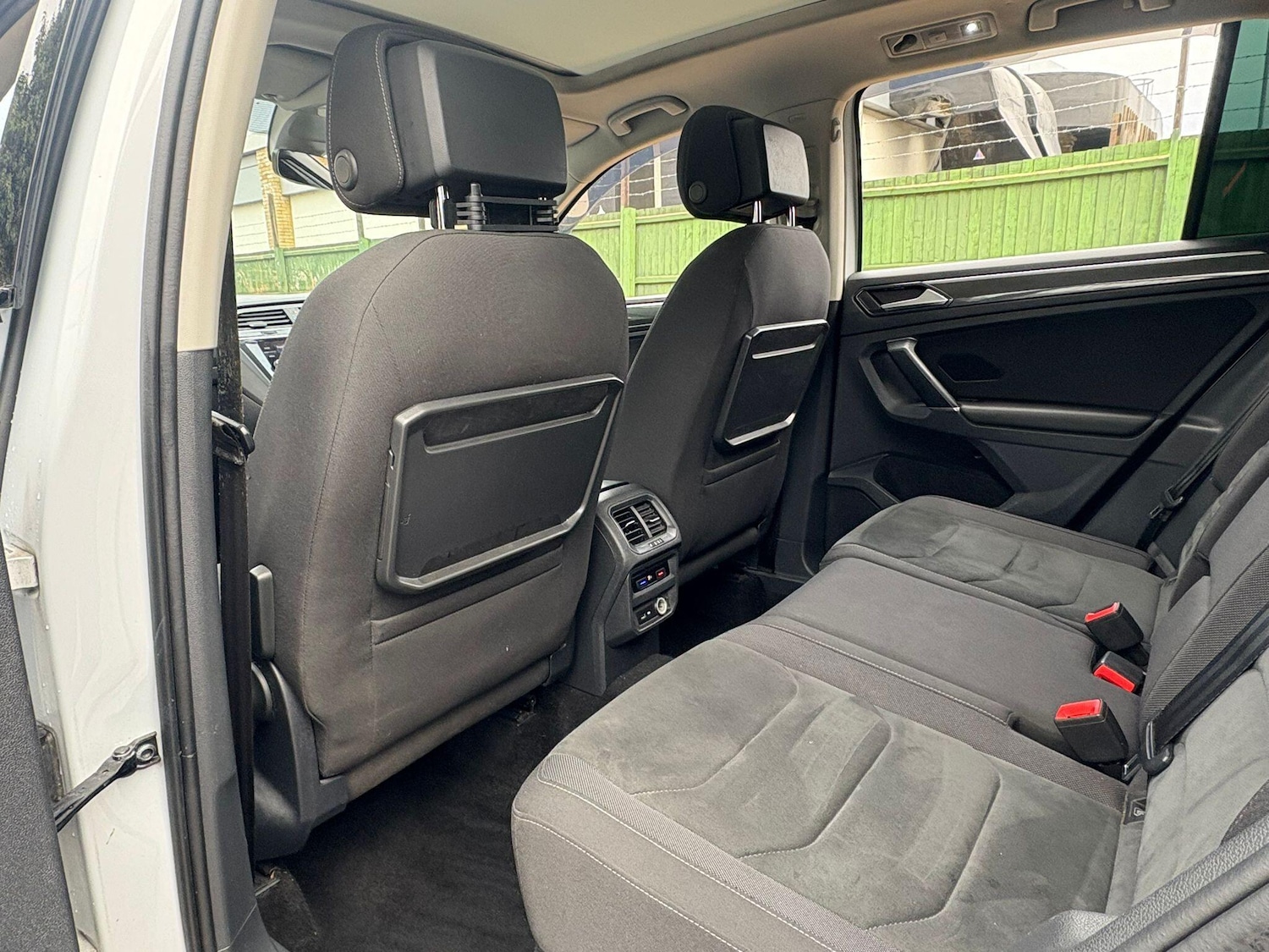 Used Volkswagen Tiguan 2018 for sale - 77386356: Photo 23