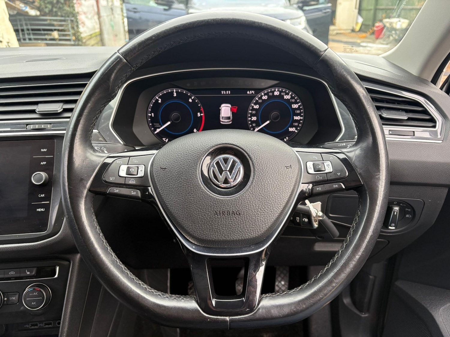 Used Volkswagen Tiguan 2018 for sale - 77386356: Photo 28