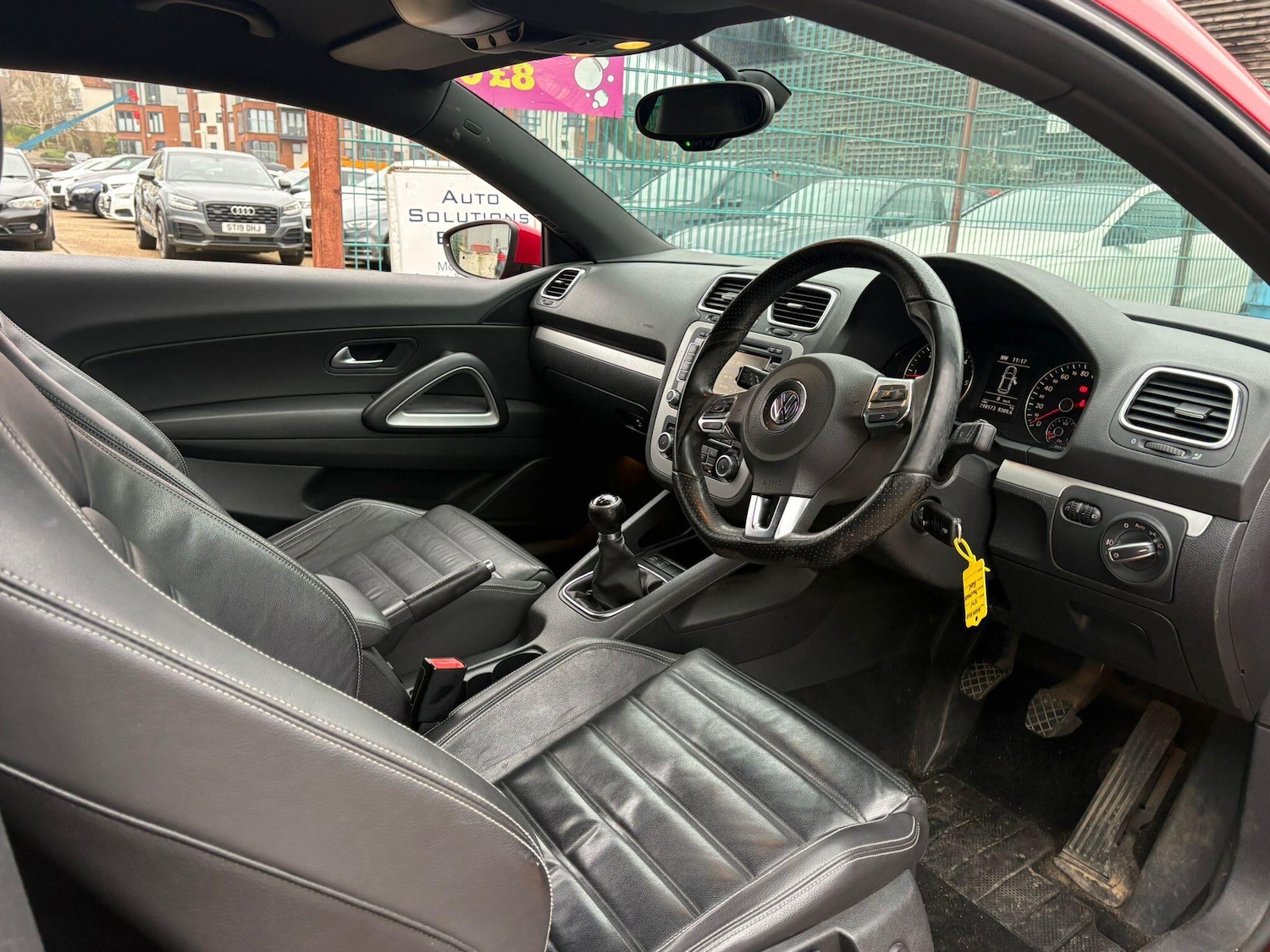 Used Volkswagen Scirocco 2010 for sale - 77330725: Photo 11