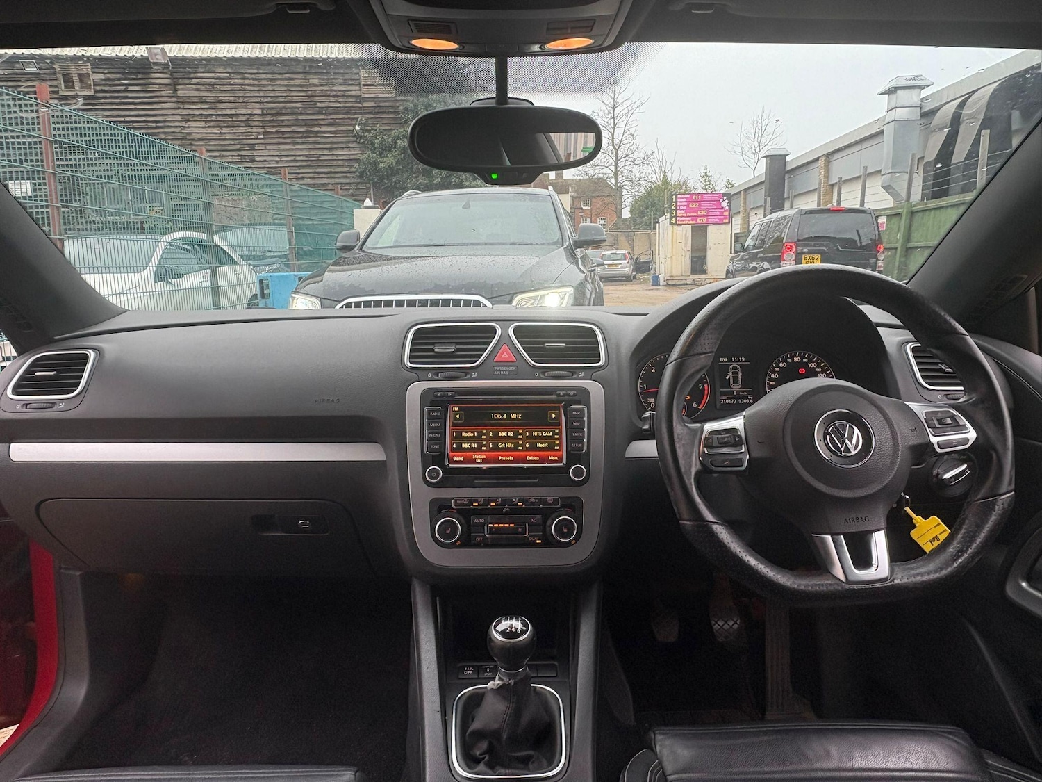 Used Volkswagen Scirocco 2010 for sale - 77330725: Photo 17