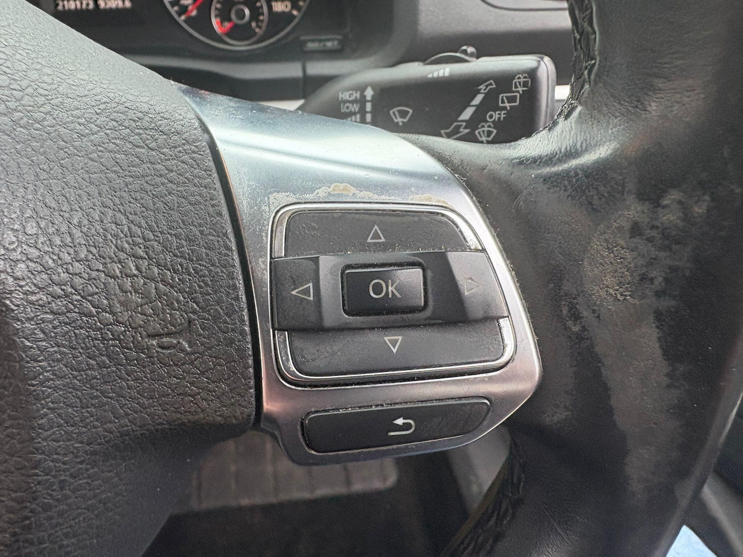 Used Volkswagen Scirocco 2010 for sale - 77330725: Photo 20