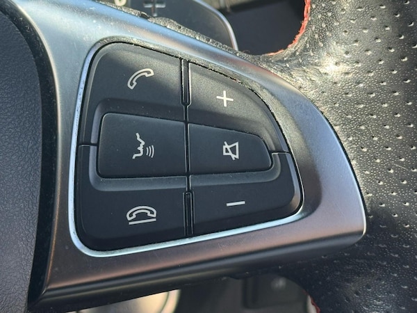 Used Mercedes-Benz GLA 2019 for sale - 74350208: Photo 11