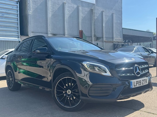 Used Mercedes-Benz GLA 2019 for sale - 74350208: Photo 1