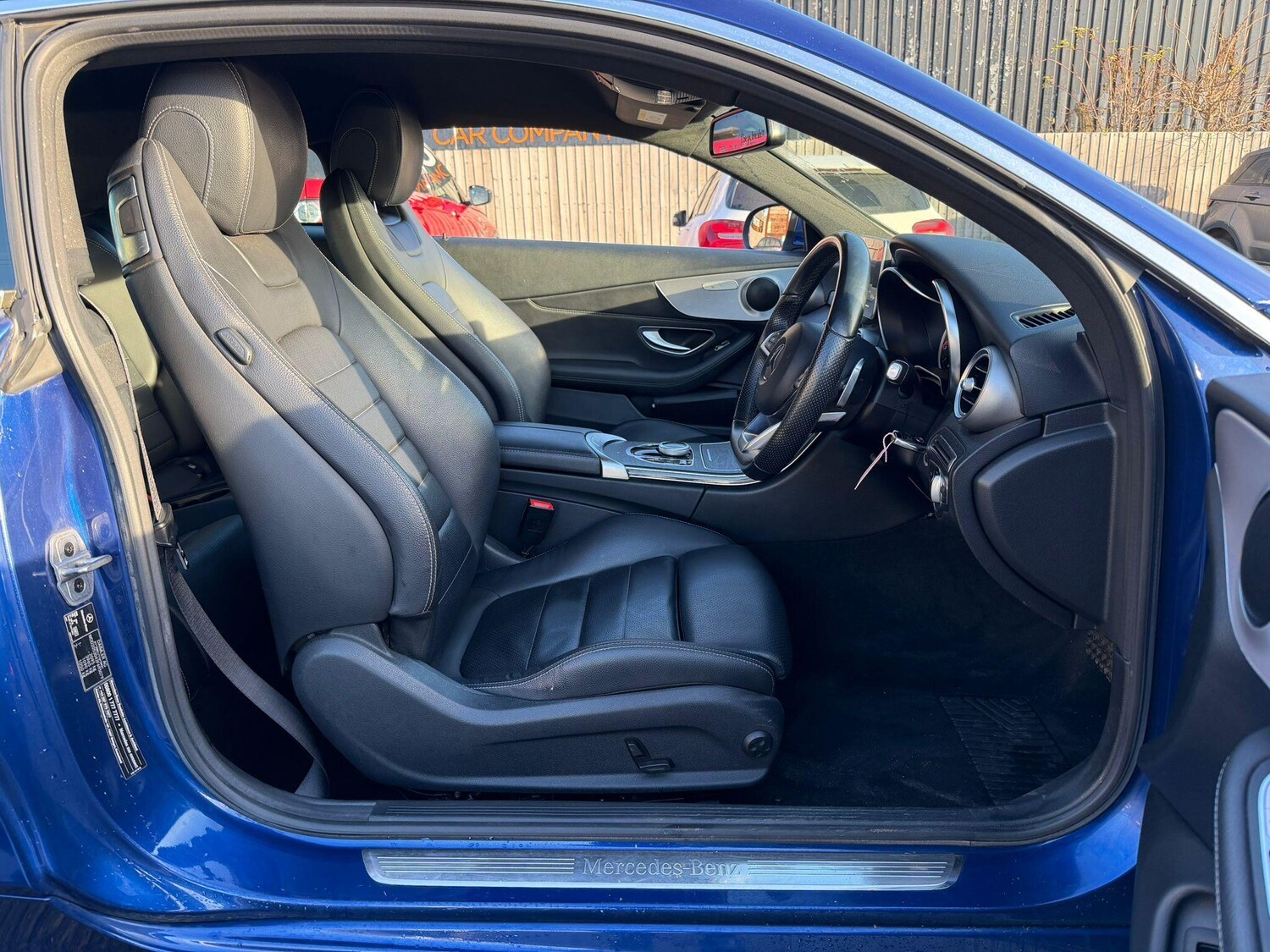 Used Mercedes-Benz C Class 2018 for sale - 76918634: Photo 14