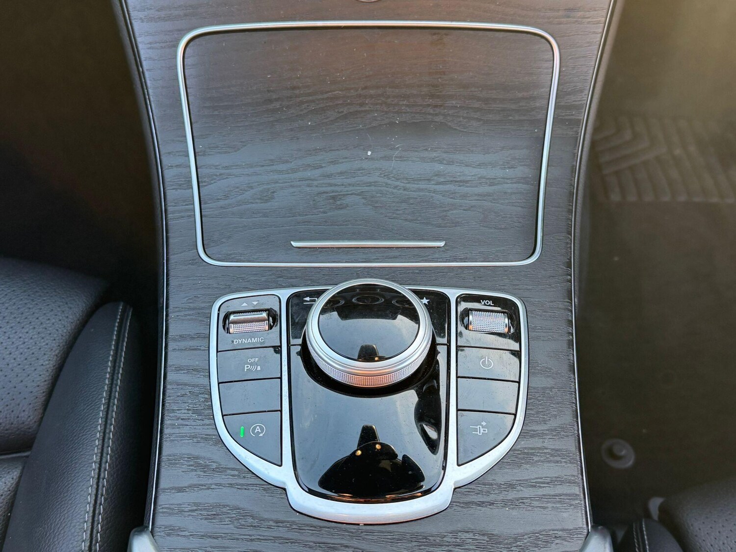 Used Mercedes-Benz C Class 2018 for sale - 76918634: Photo 25