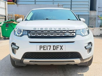 Used Land Rover Discovery Sport 2017 for sale - 79248348: Photo