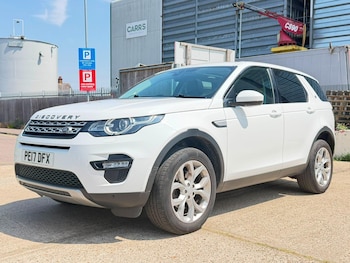 Used Land Rover Discovery Sport 2017 for sale - 79248348: Photo