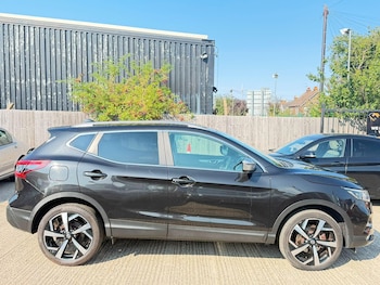 Used Nissan Qashqai 2018 for sale - 79411855: Photo
