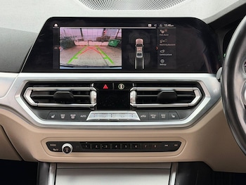 Used BMW 3 Series 2019 for sale - 79202038: Photo