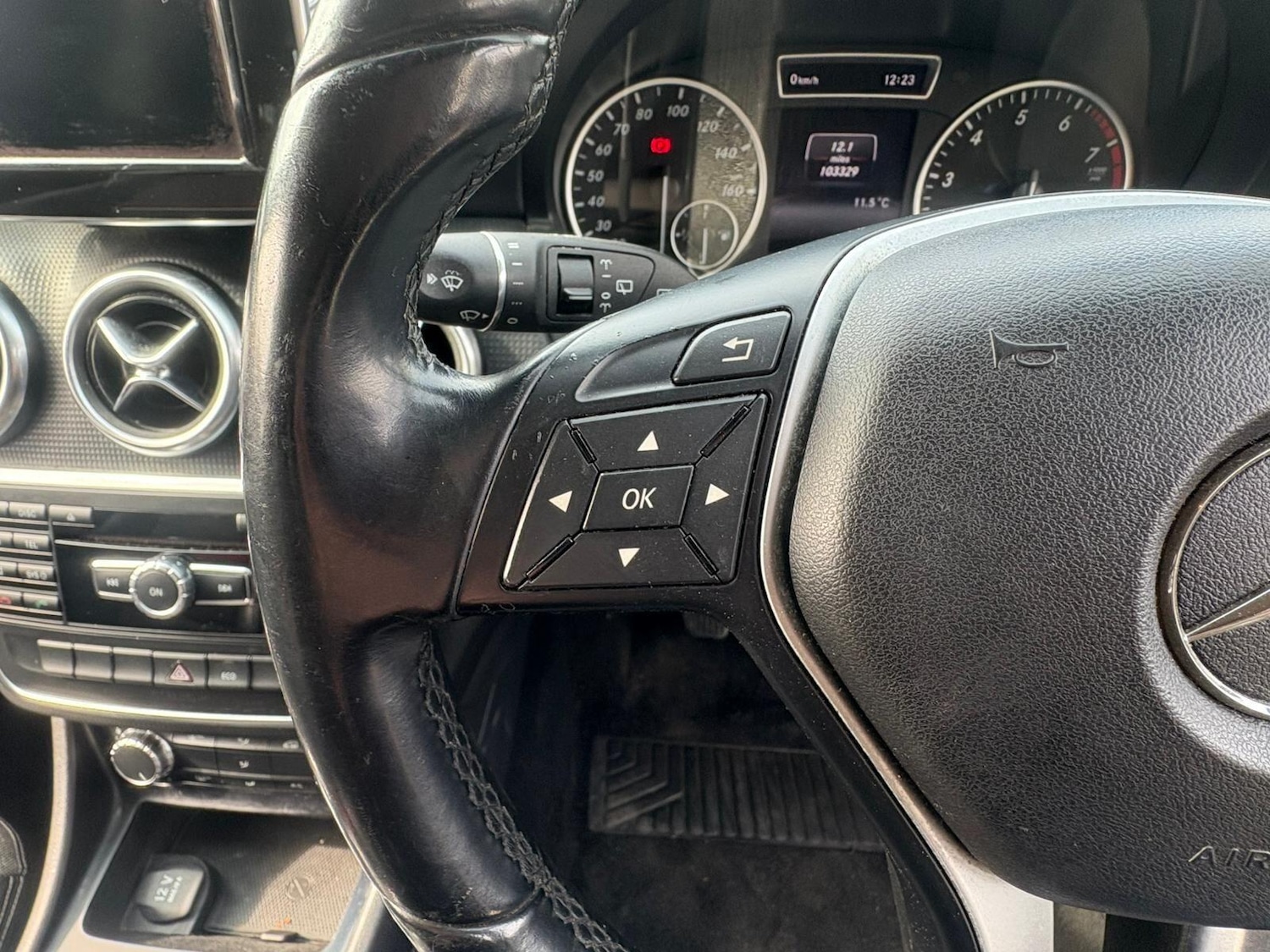 Used Mercedes-Benz A-Class 2014 for sale - 77994068: Photo 18