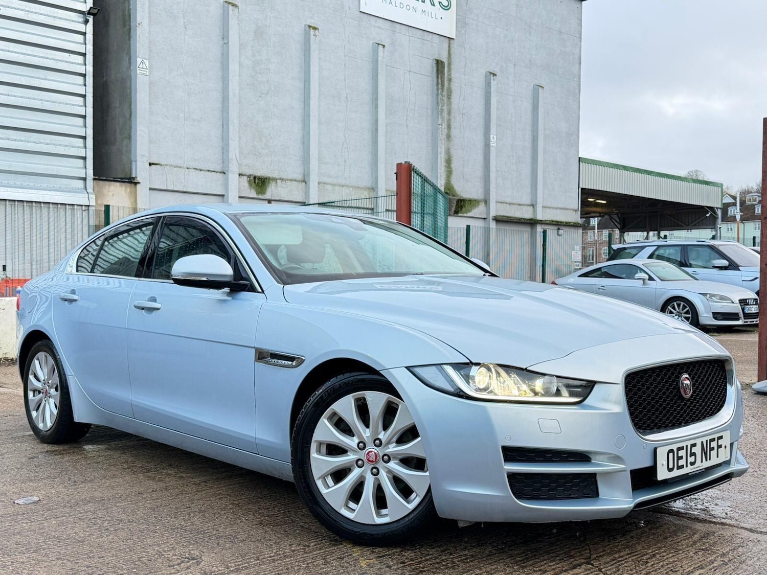 Used Jaguar XE 2015 for sale - 77386938: Photo 1