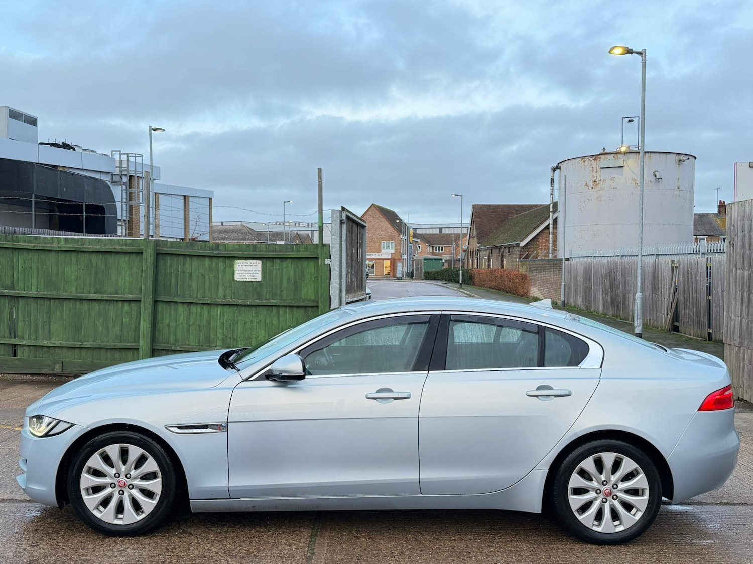 Used Jaguar XE 2015 for sale - 77386938: Photo 11