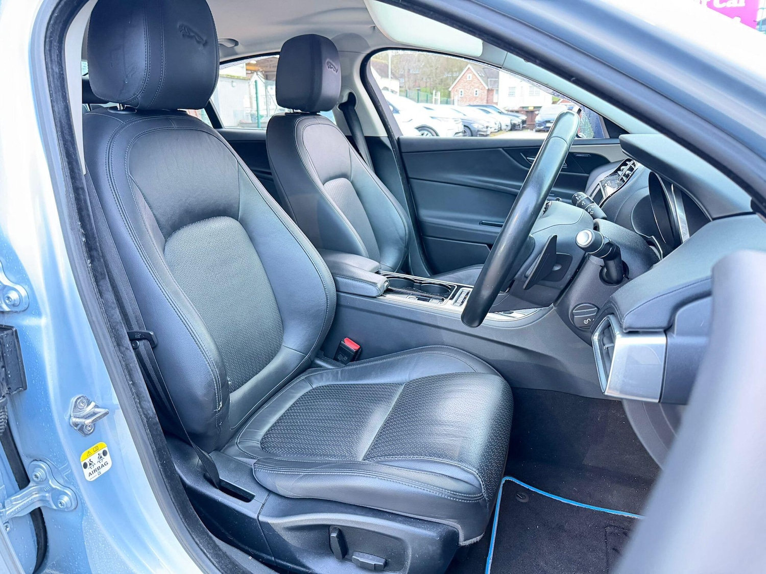 Used Jaguar XE 2015 for sale - 77386938: Photo 13