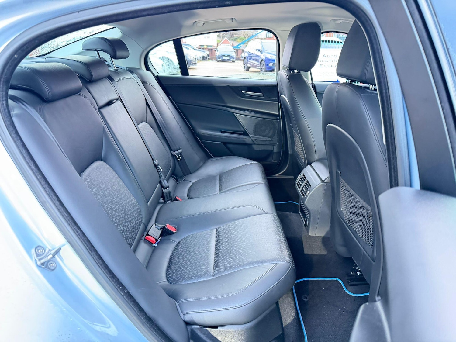 Used Jaguar XE 2015 for sale - 77386938: Photo 17