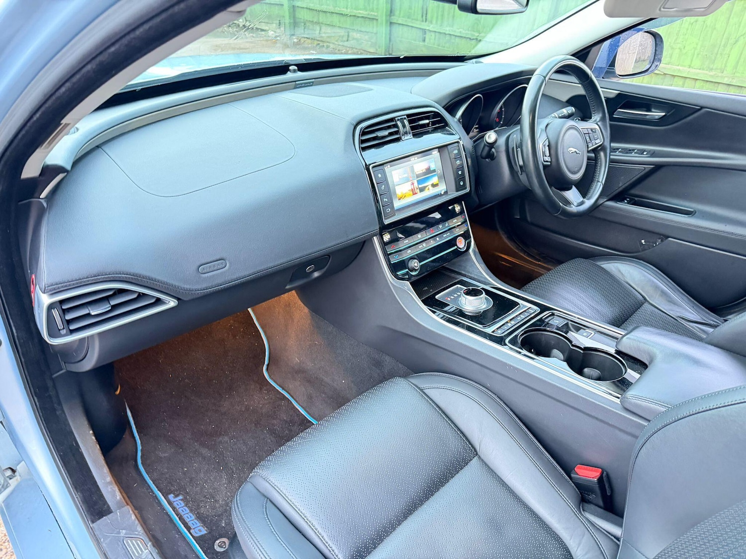 Used Jaguar XE 2015 for sale - 77386938: Photo 27