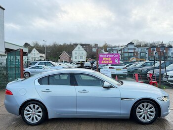 Used Jaguar XE 2015 for sale - 77386938: Photo