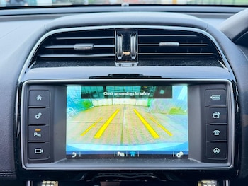 Used Jaguar XE 2015 for sale - 77386938: Photo